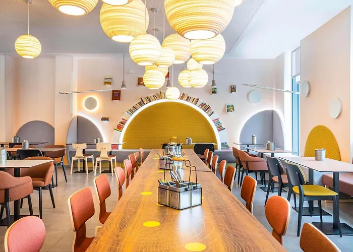 Ibis Styles Paris Meteor Avenue D'Italie Hotel